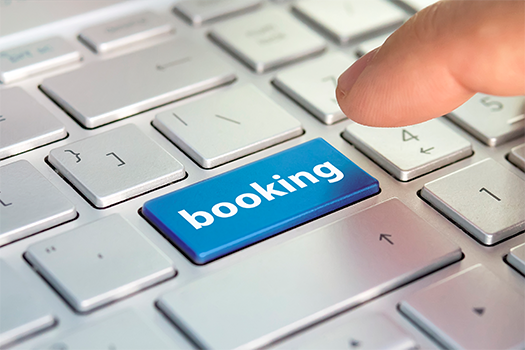 Bookings App Lernsnack - Mit Microsoft Bookings können Unternehmen und Organisationen ihre Terminverwaltung automatisieren und vereinfachen. In diesem Lernsnack lernst Du, wie Du eine öffentliche Buchungsseite anlegst und zur Verfügung stellst.